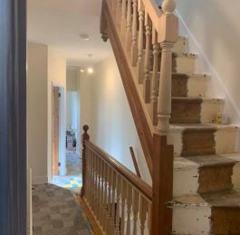 New spindles, handrail and baserail : Click Here To View Larger Image